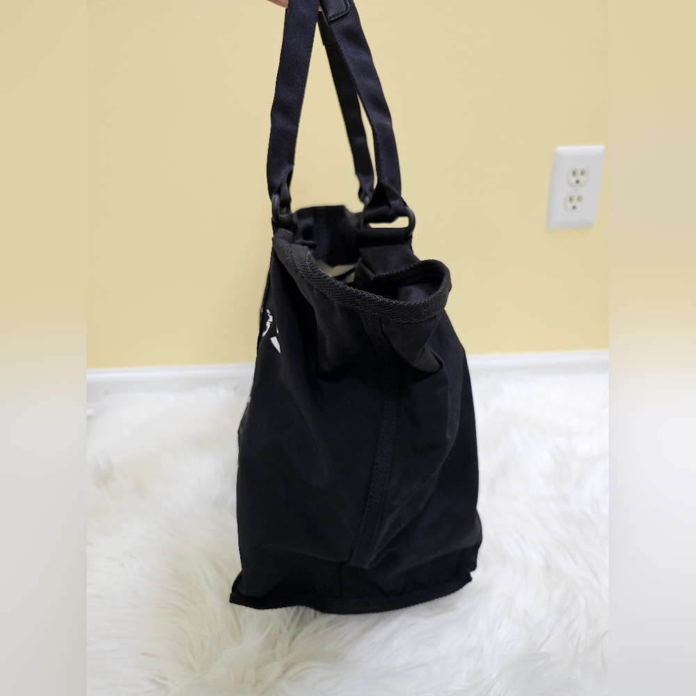 THE MARC JACOBS Logo Canvas Tote - Picture 4 of 17
